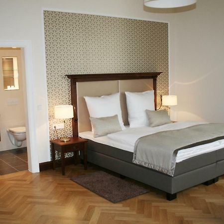 Hotel Villa Altenburg Possneck ภายนอก รูปภาพ