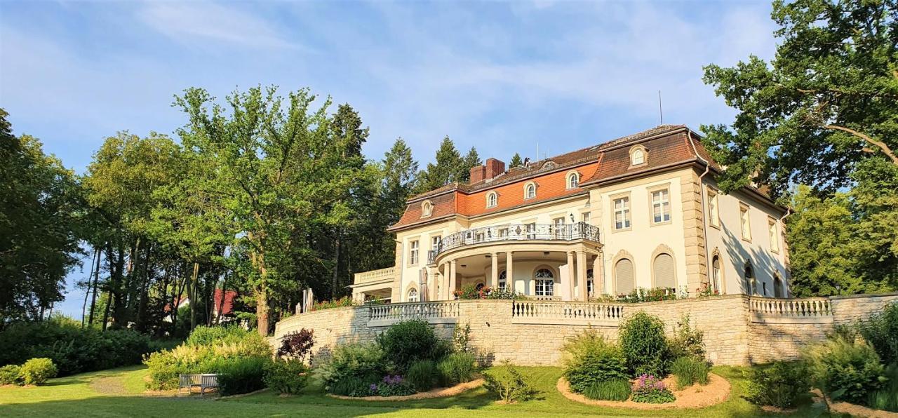 Hotel Villa Altenburg Possneck ภายนอก รูปภาพ
