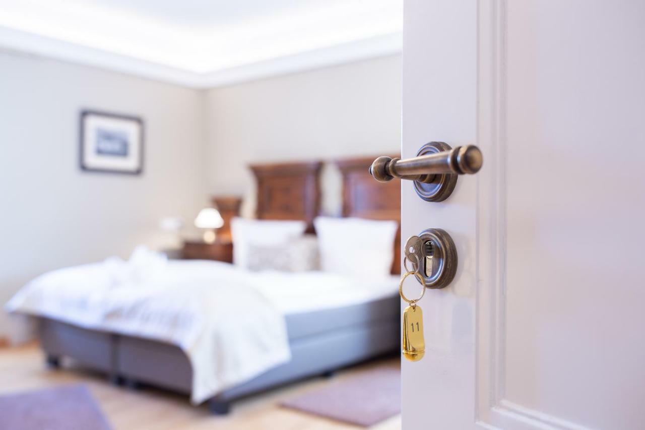 Hotel Villa Altenburg Possneck ภายนอก รูปภาพ