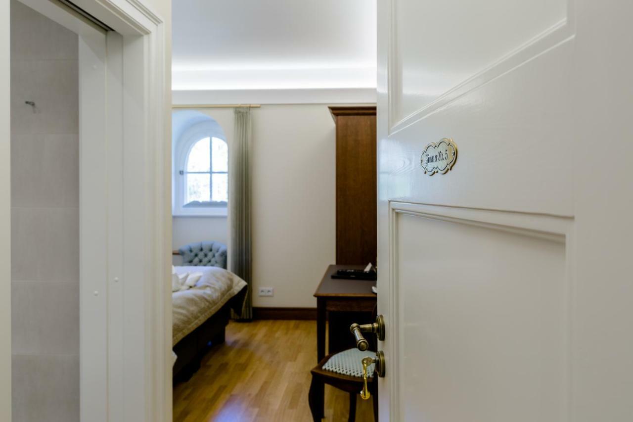 Hotel Villa Altenburg Possneck ภายนอก รูปภาพ